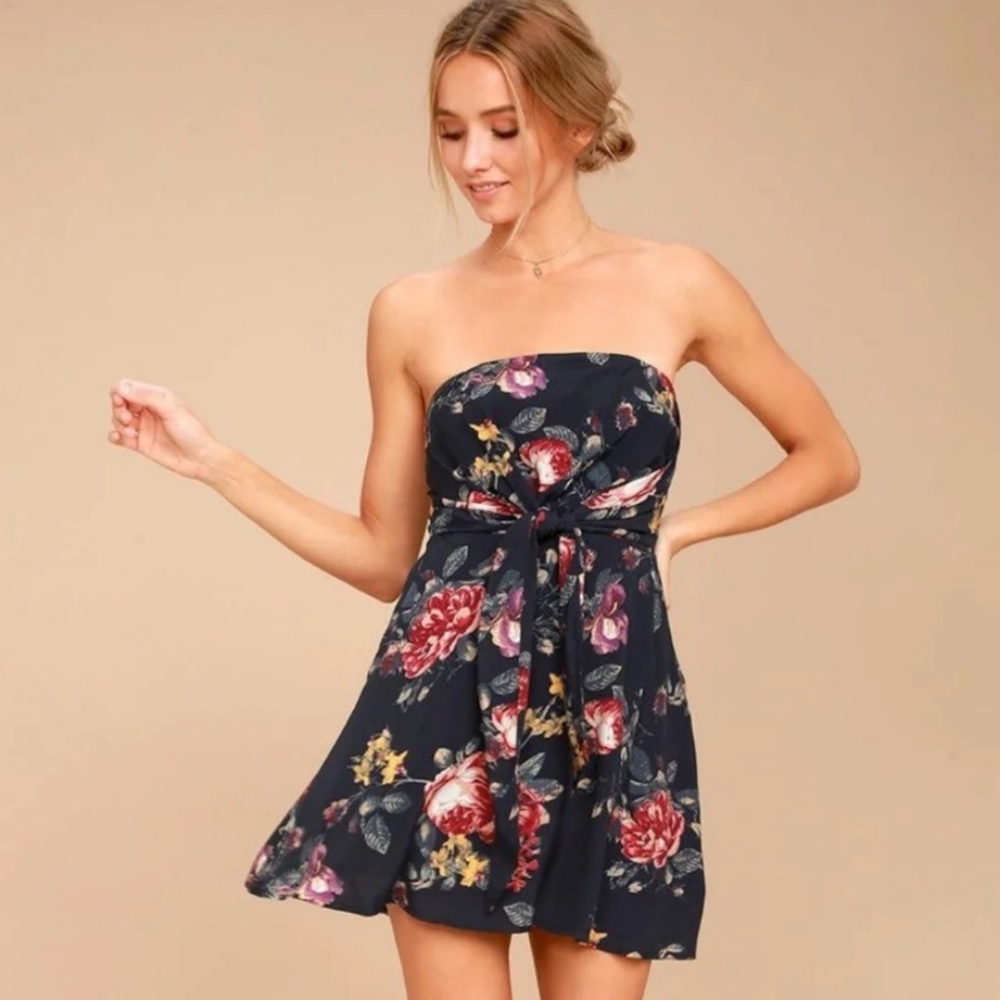 NWT Lulu's Floral Strapless Dress Size Small